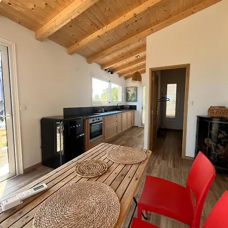 Semesterbostad View House With Jacuzzi